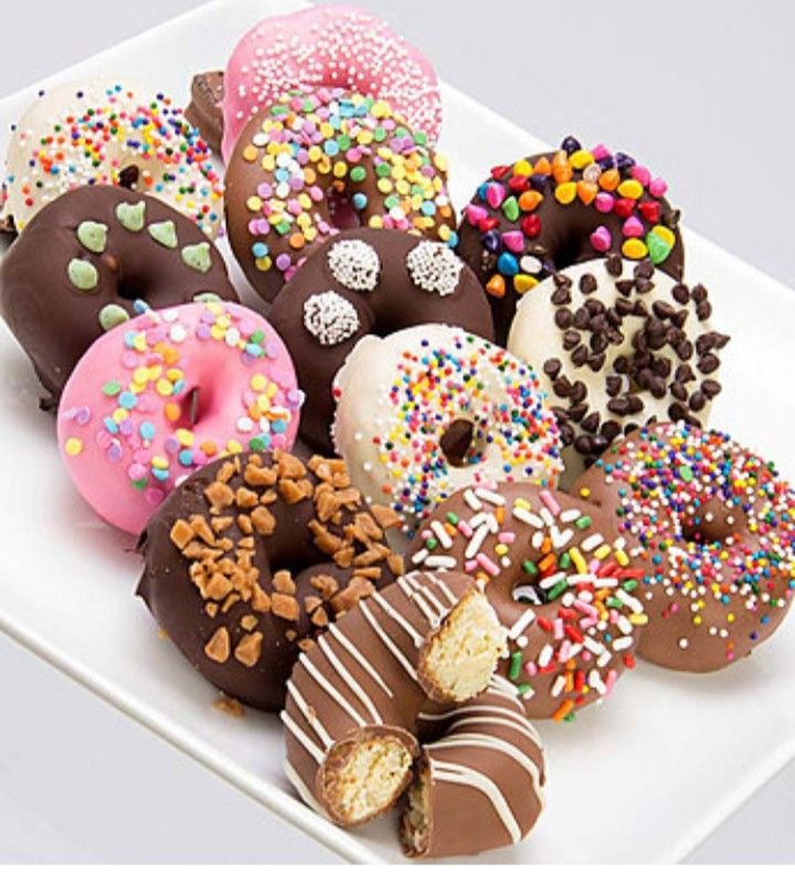 10 Mini Chocolate Doughnuts